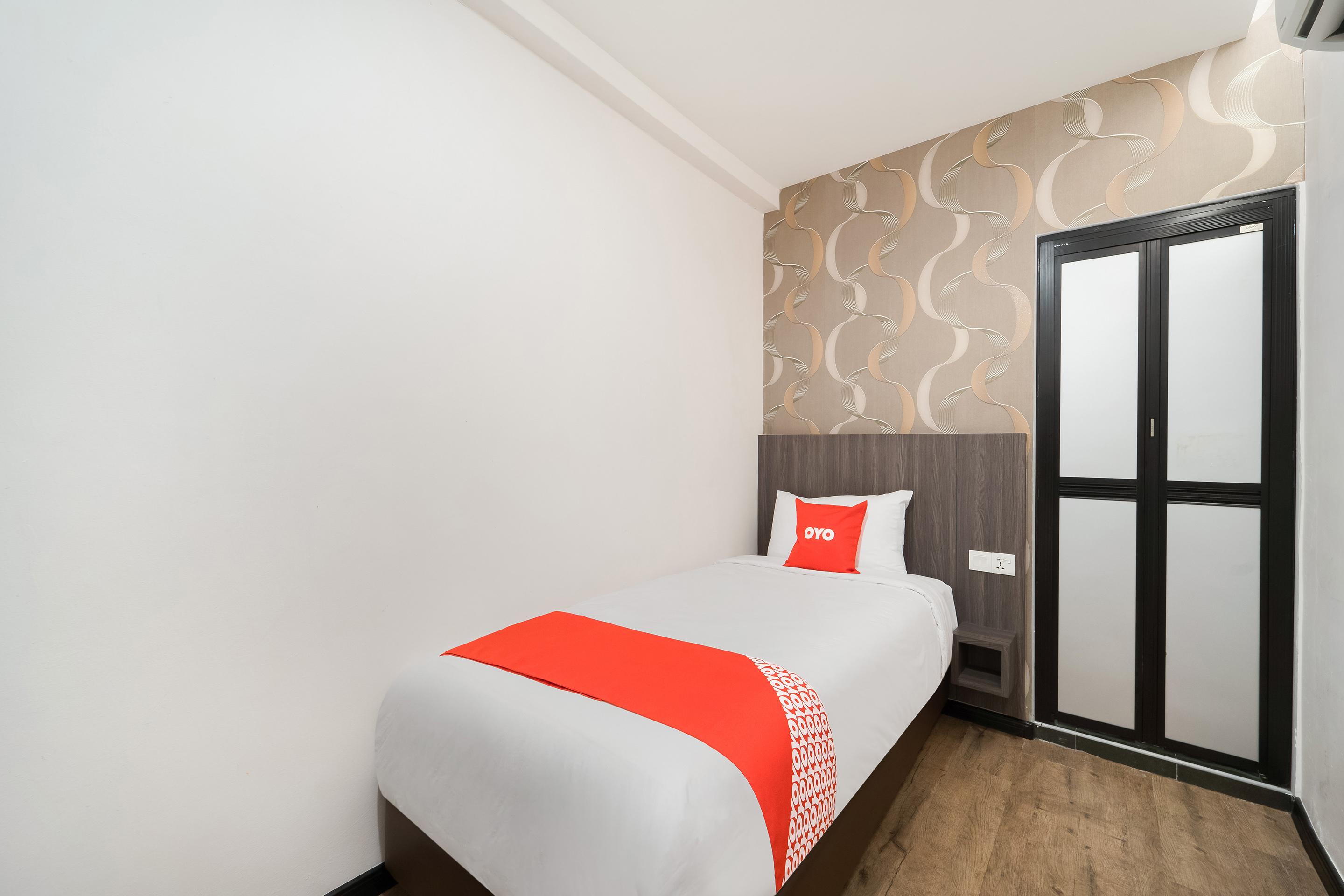 Capital O 89386 Stay 365 Hotel 樟仑 外观 照片